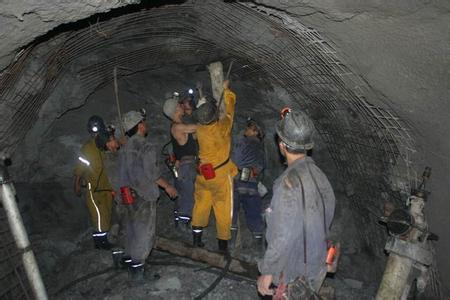 屏南工程爆破中的危险因素分析以及应对工程爆破危险的措施